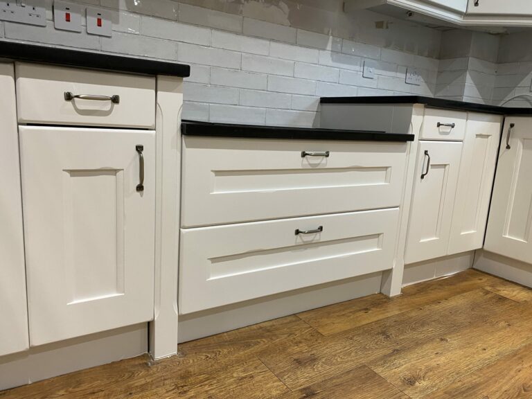 kitchen cupboard sprayers